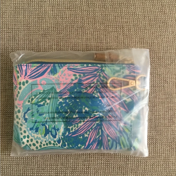 NWT Lilly Pulitzer wallet - Picture 2 of 4